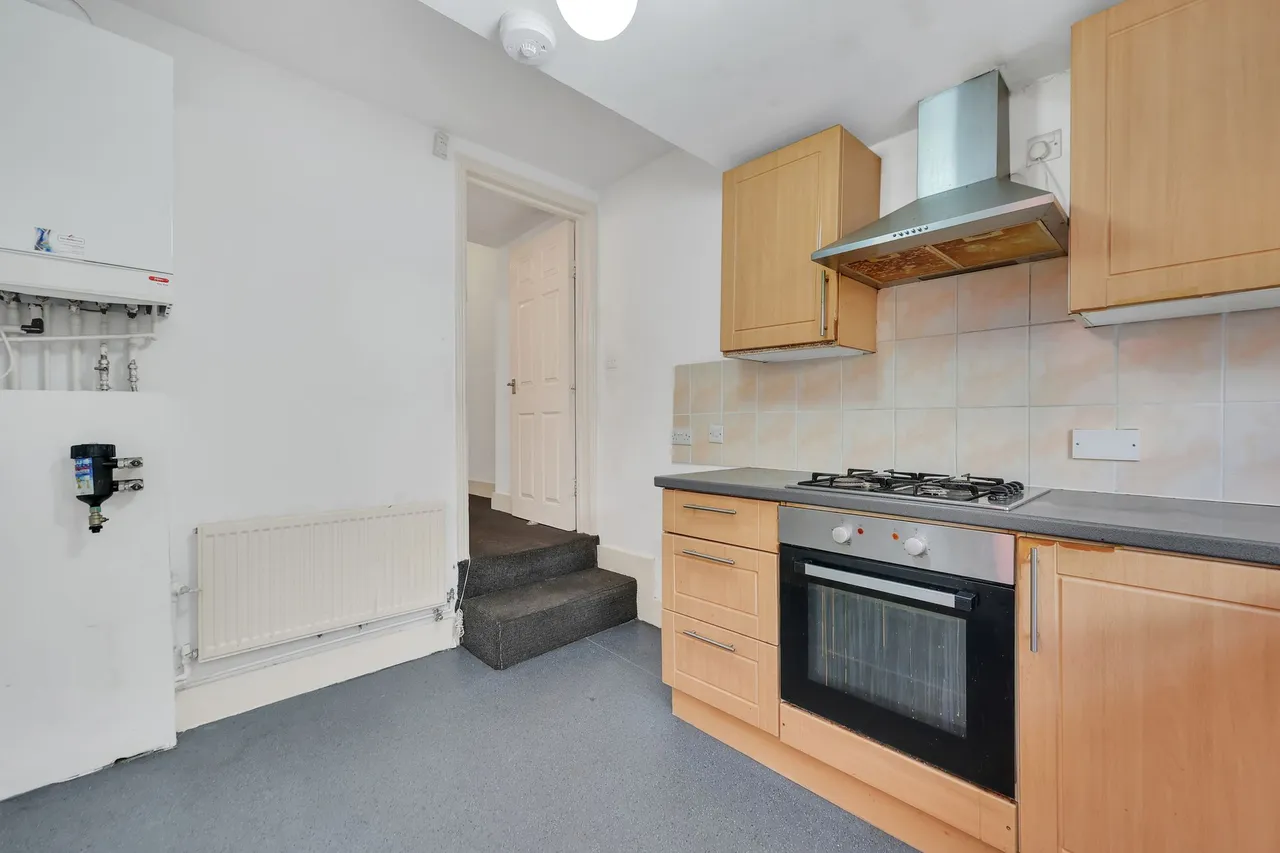 Hazeldean Road, London, NW10, photo 11