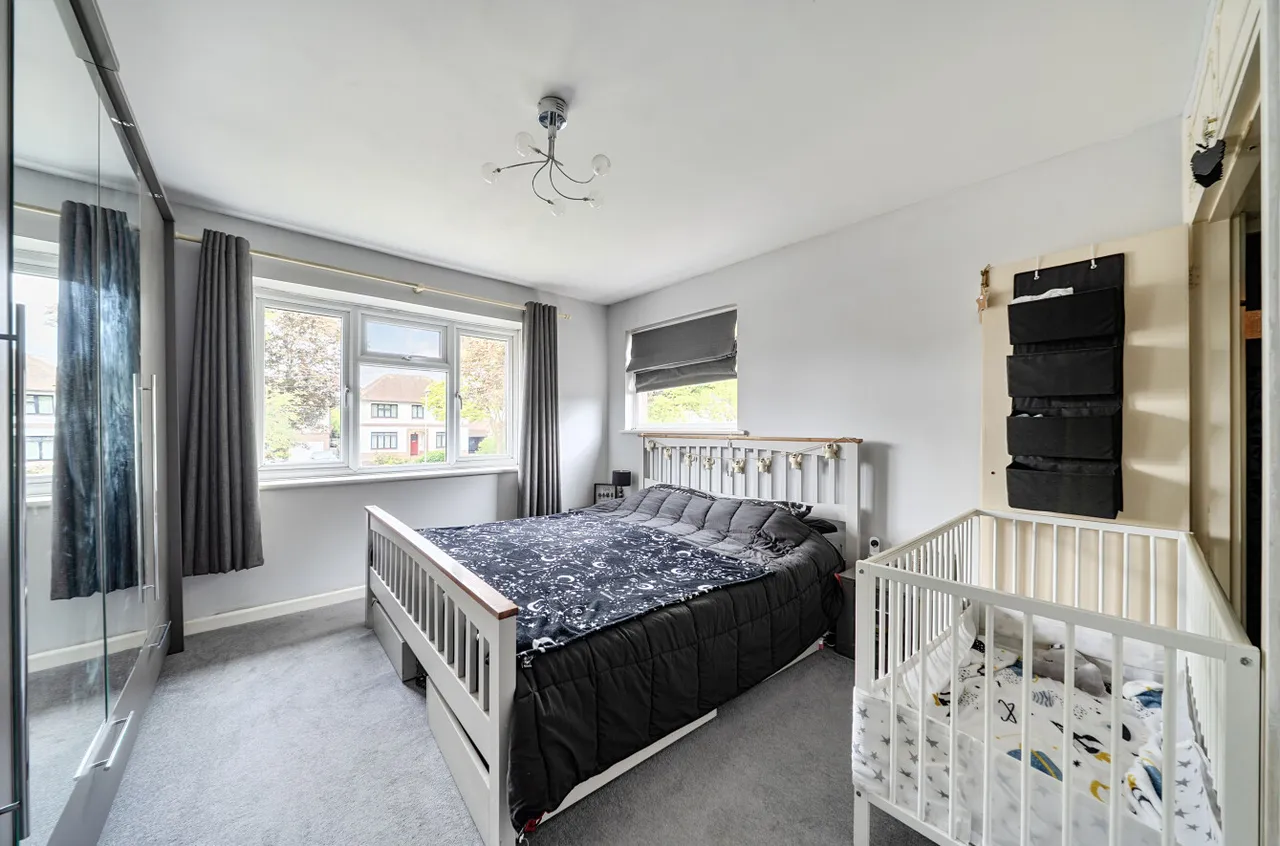 Central Avenue, Findon Valley, BN14, photo 5