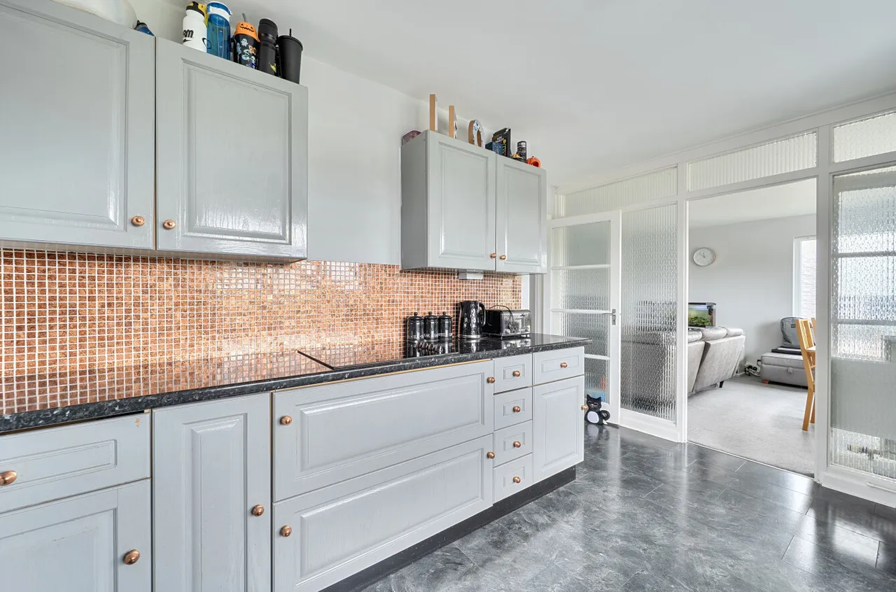 Central Avenue, Findon Valley, BN14, photo 12