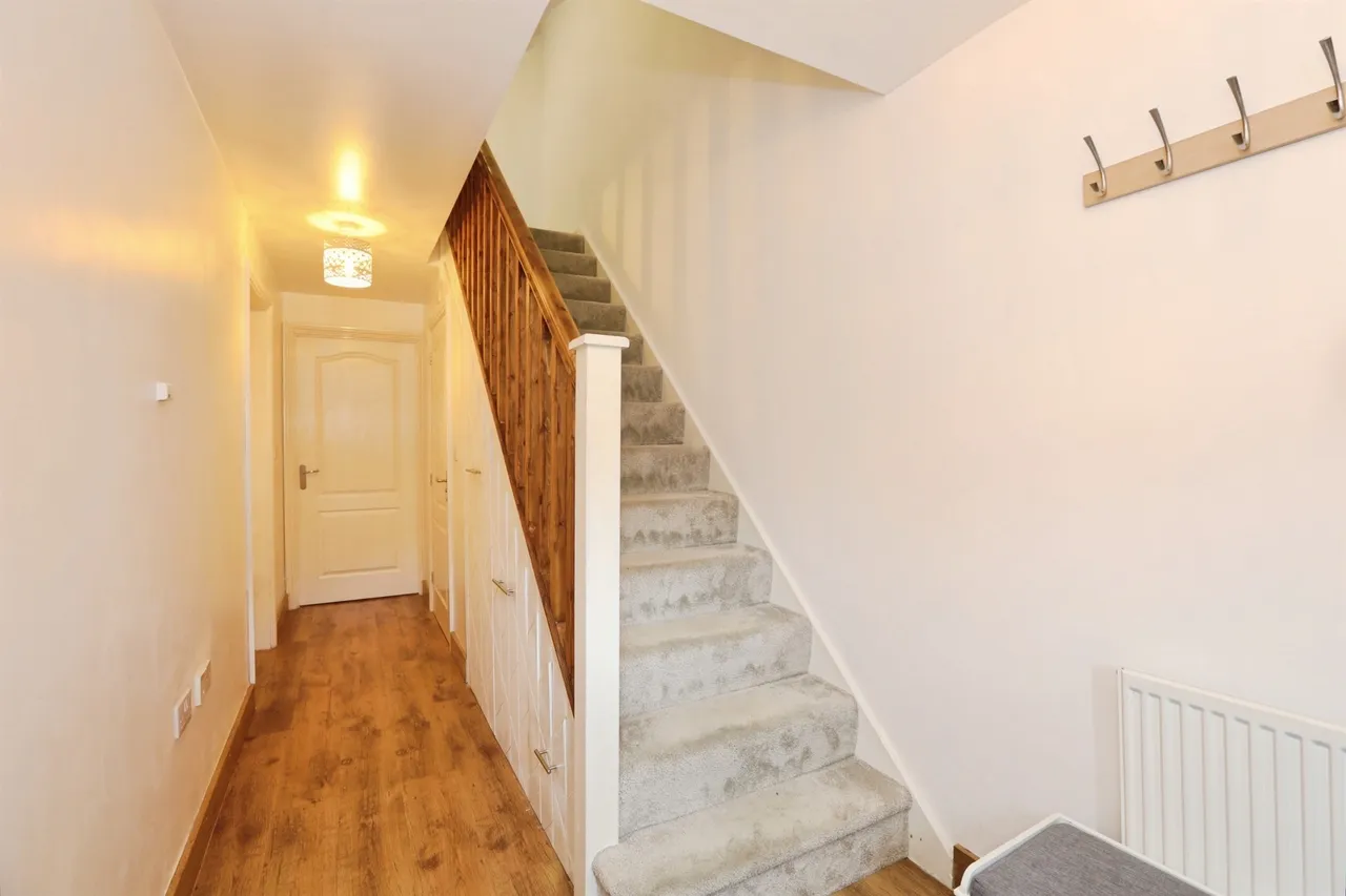 Rascals Close, Southwater, RH13, photo 7