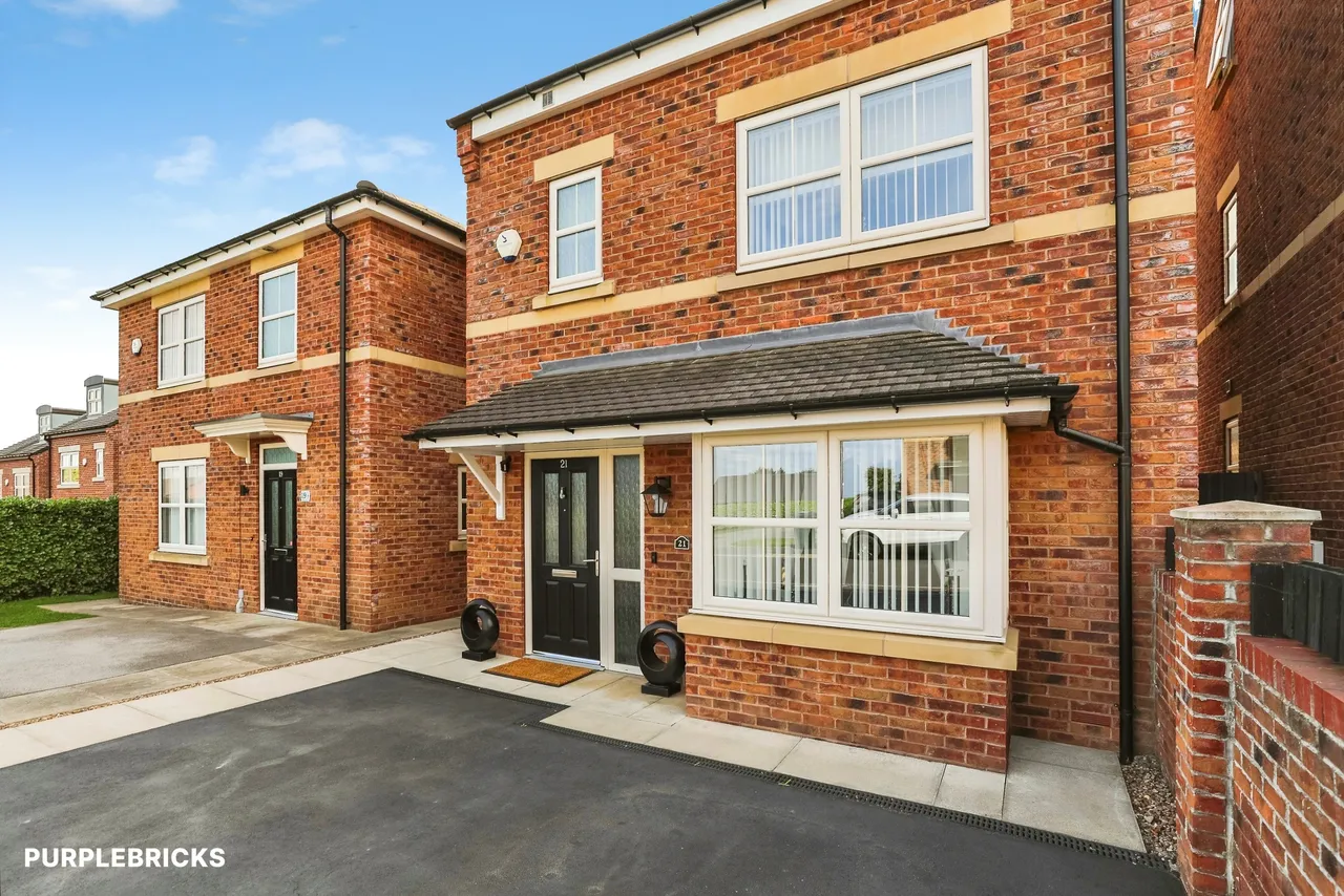 Hall Gardens, Barnsley, S72, photo 5