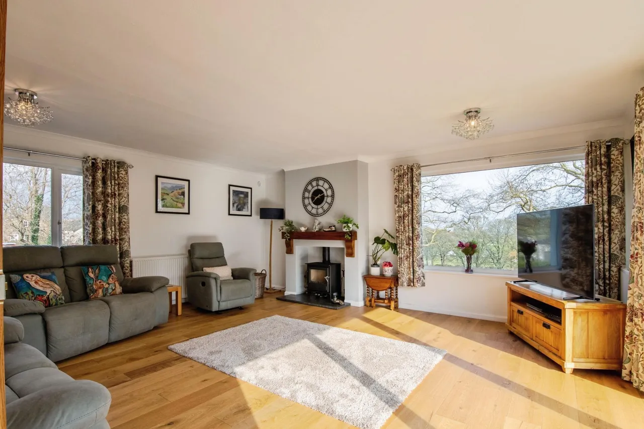 Grange-over-sands, LA11, photo 11