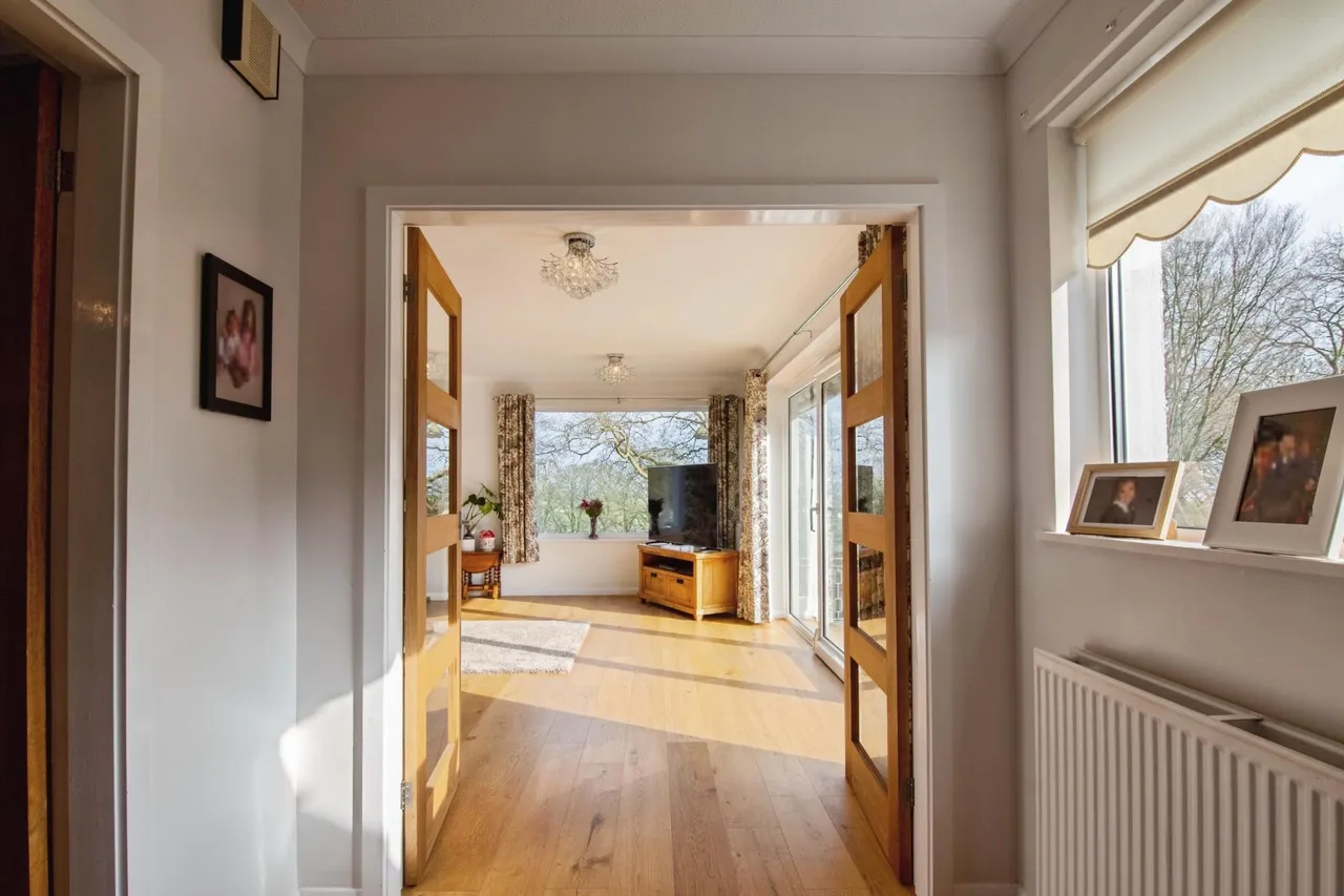 Grange-over-sands, LA11, photo 9