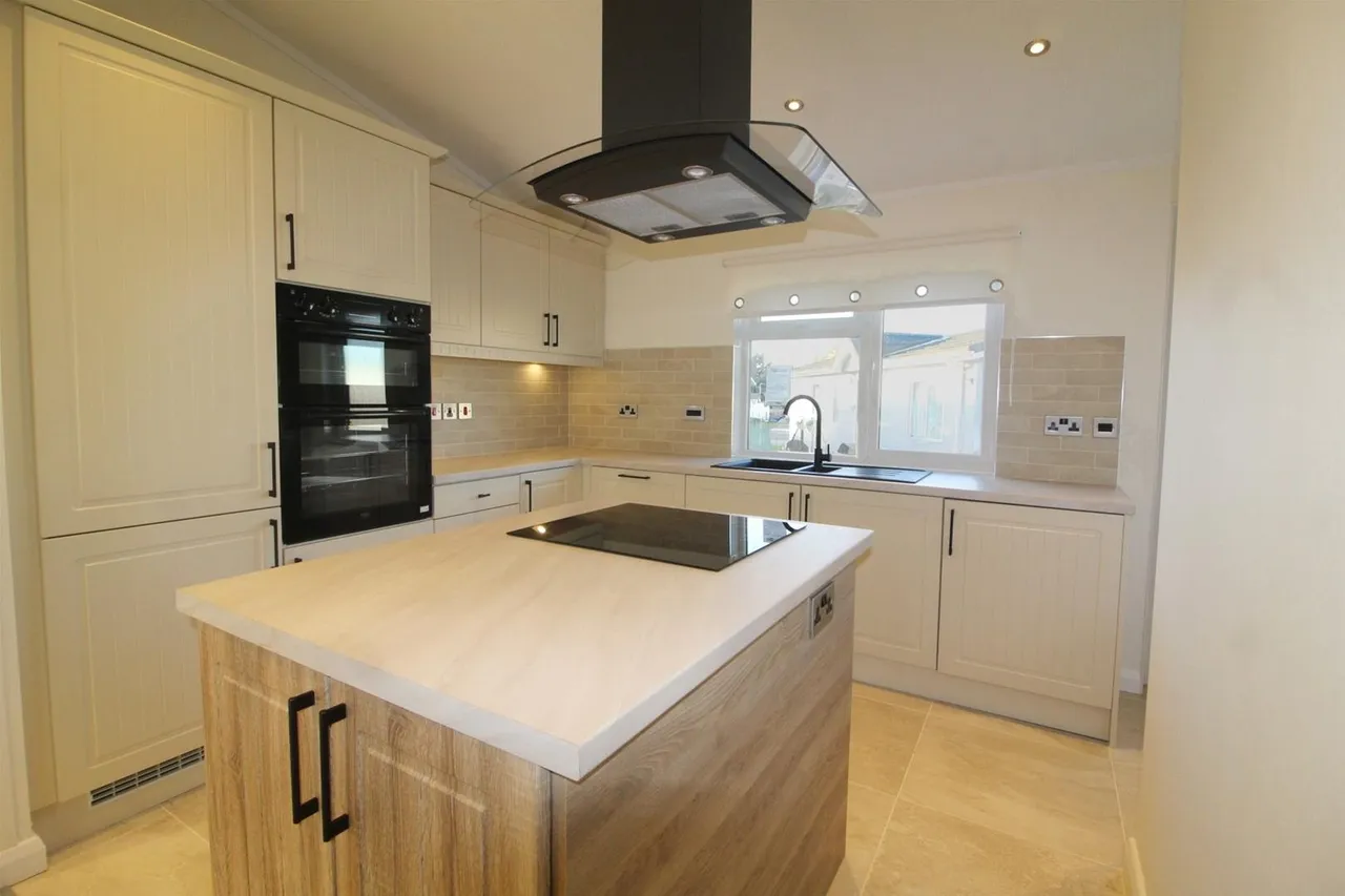 Arkley Park, Barnet EN5 3JQ, photo 3