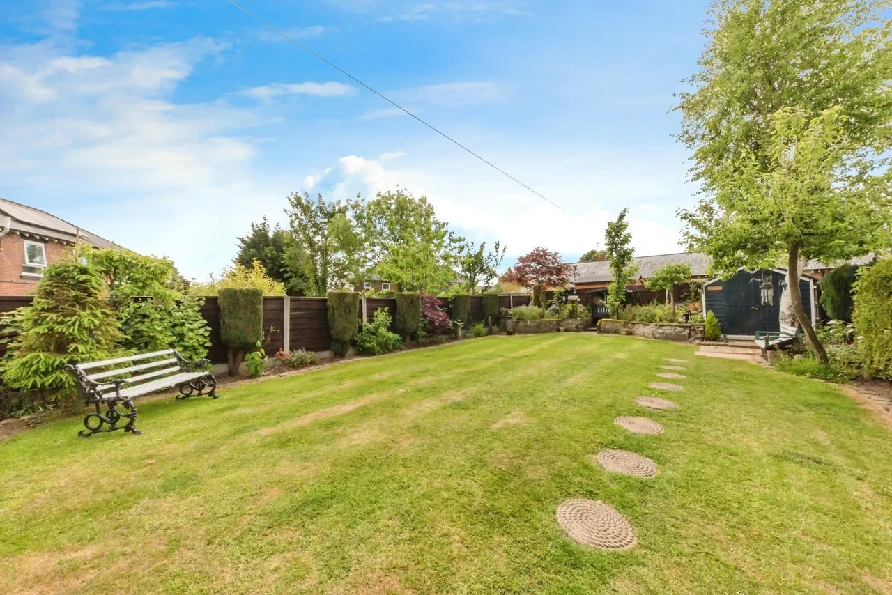 Belgrave Road, Macclesfield, Cheshire, SK11, photo 12