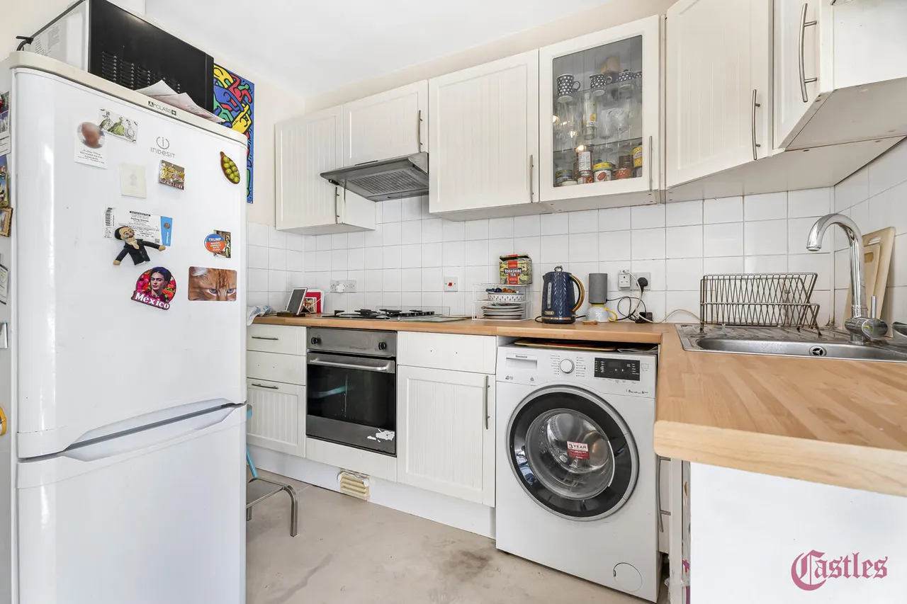Uplands Road, N8, photo 8