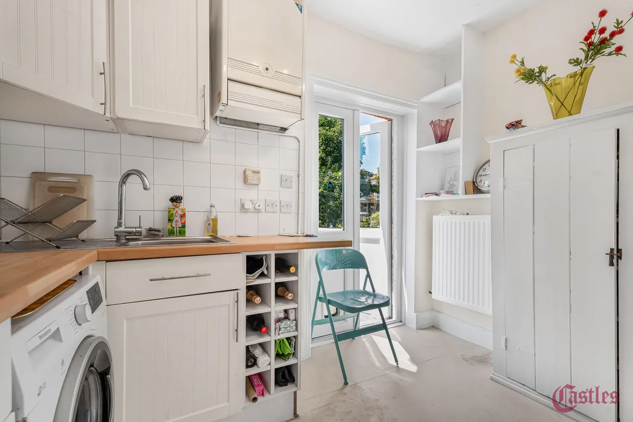 Uplands Road, N8, photo 4