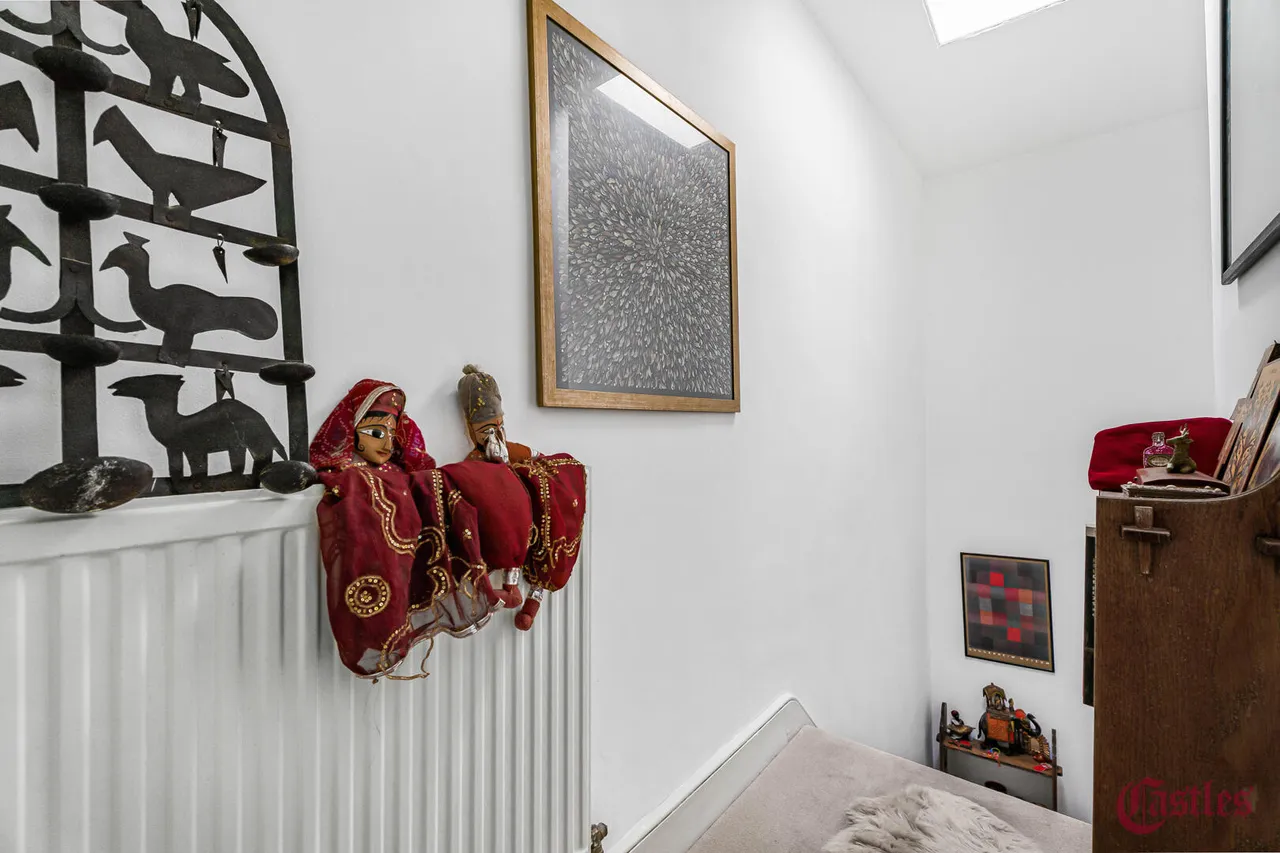 Uplands Road, N8, photo 15
