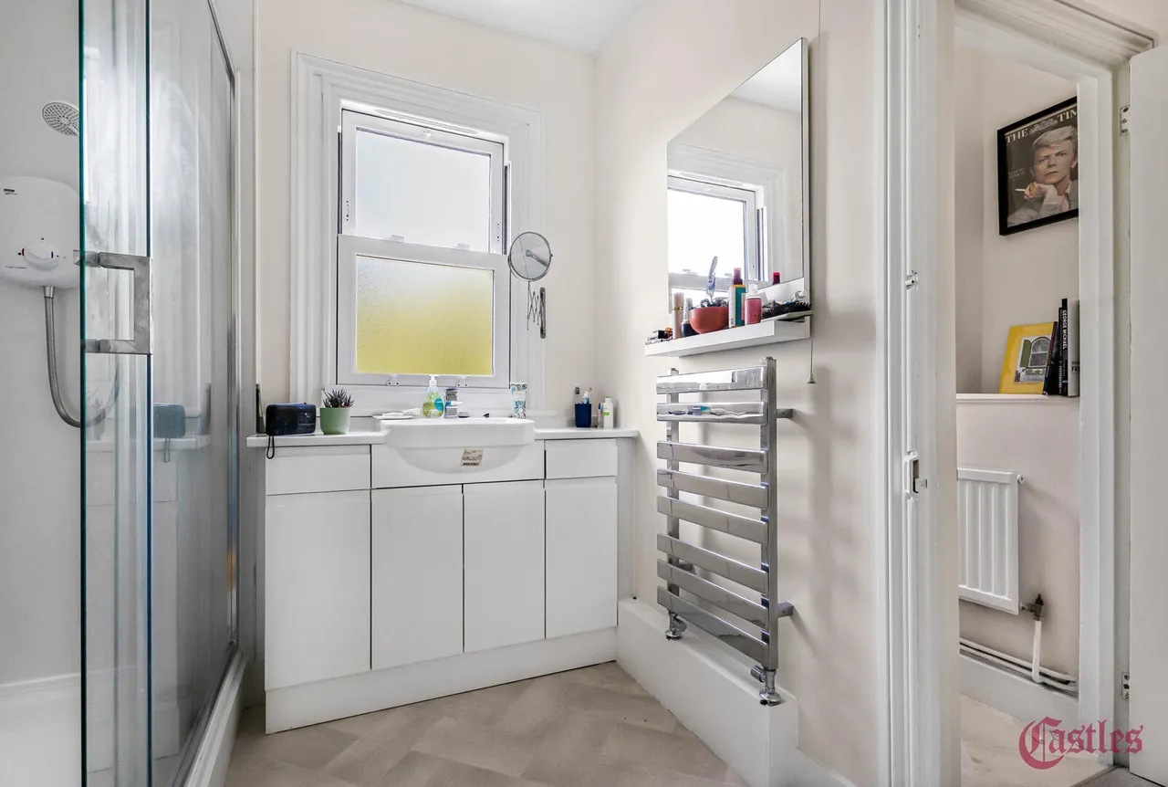 Uplands Road, N8, photo 13