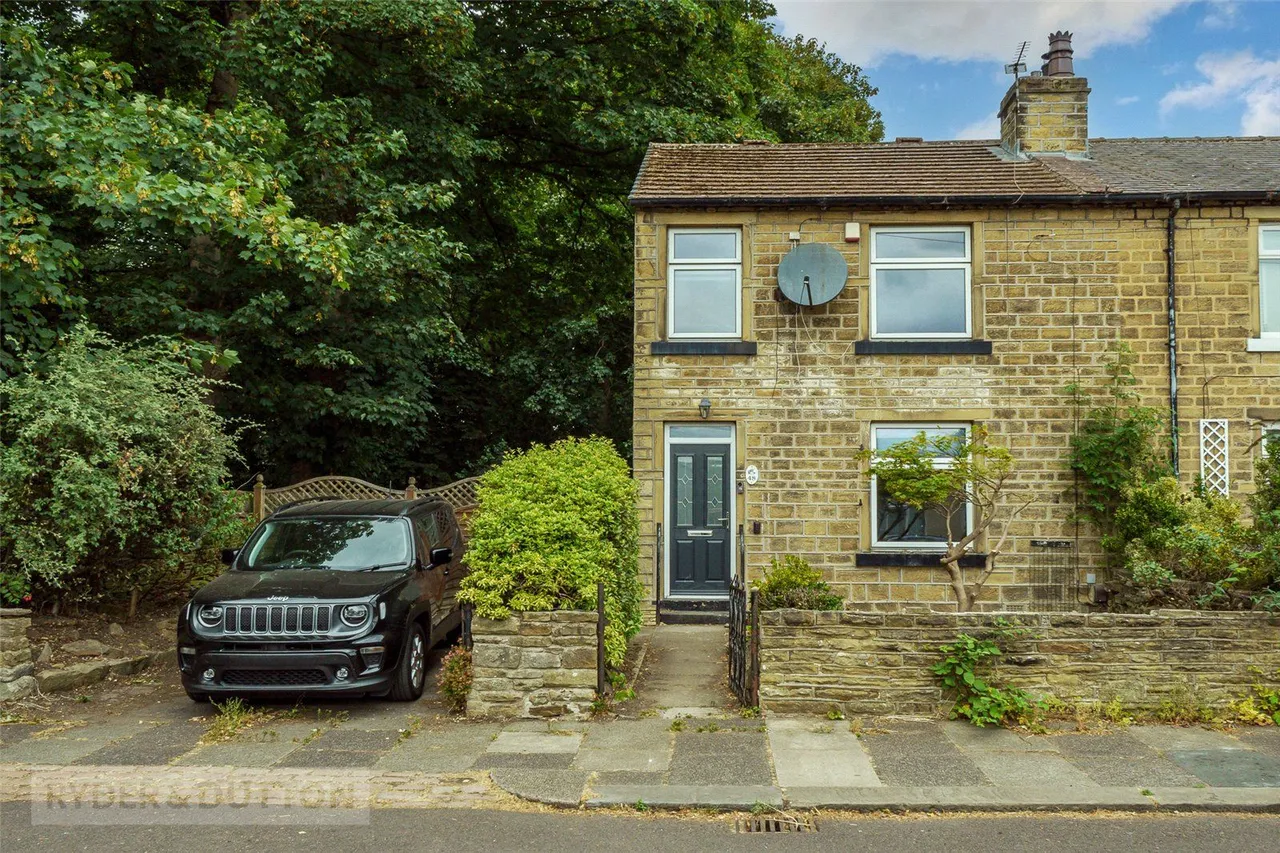 3 bed house for sale, Haywood Avenue, Marsh, HD3
