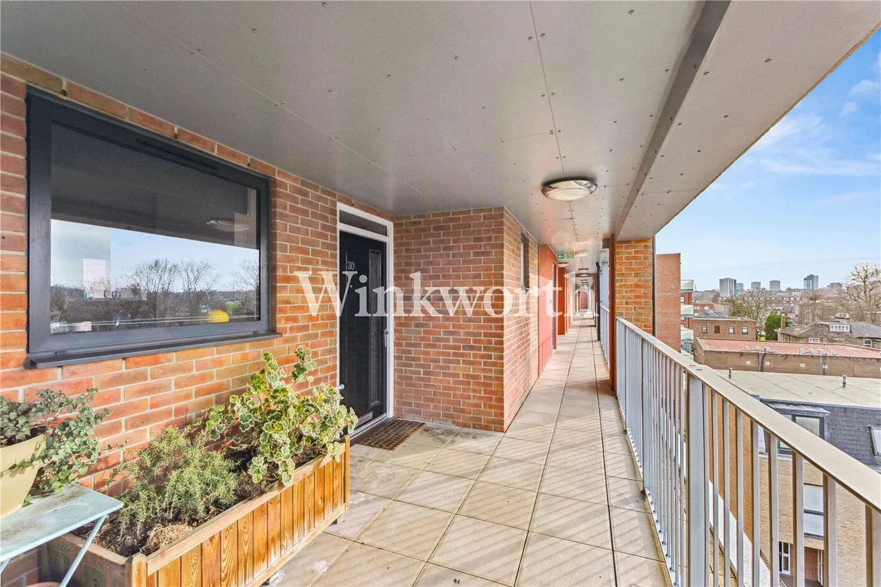 Dovetail Place, London, N15, photo 18