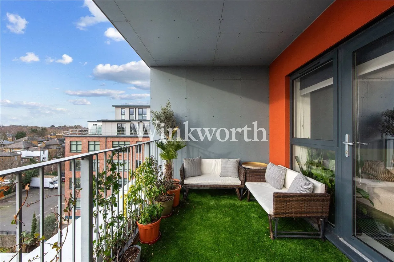 Dovetail Place, London, N15, photo 2
