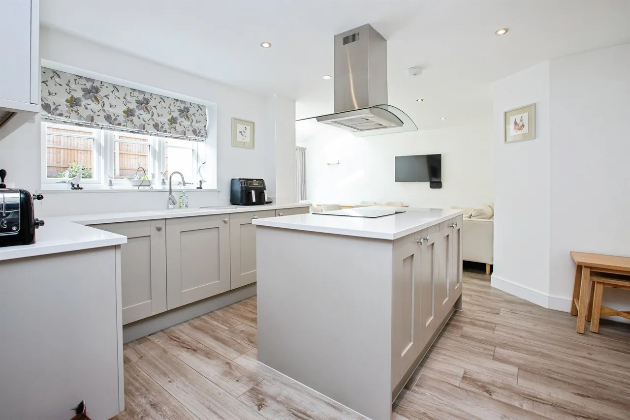 Elmtree Road, Stretton, DE55, photo 4