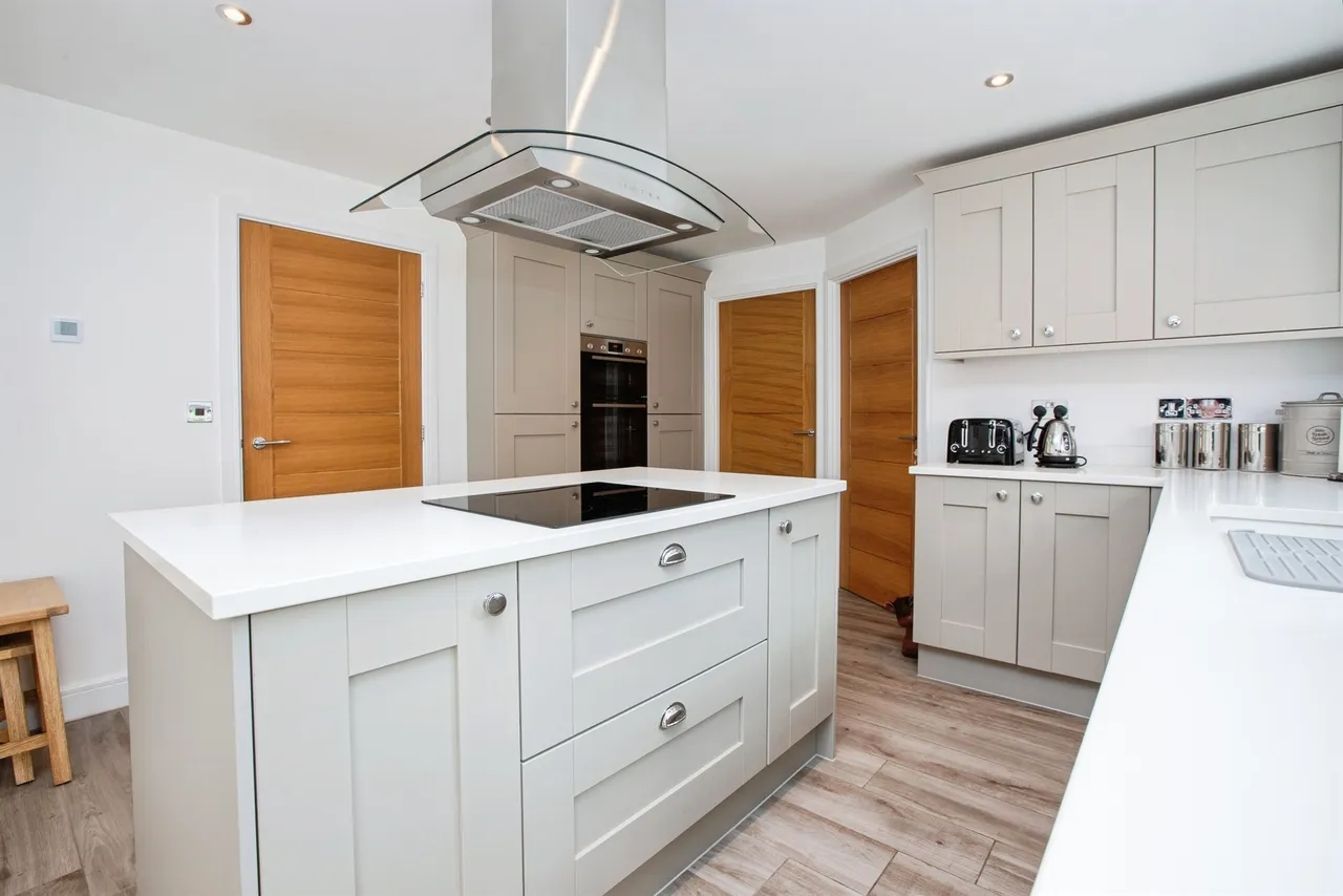 Elmtree Road, Stretton, DE55, photo 3