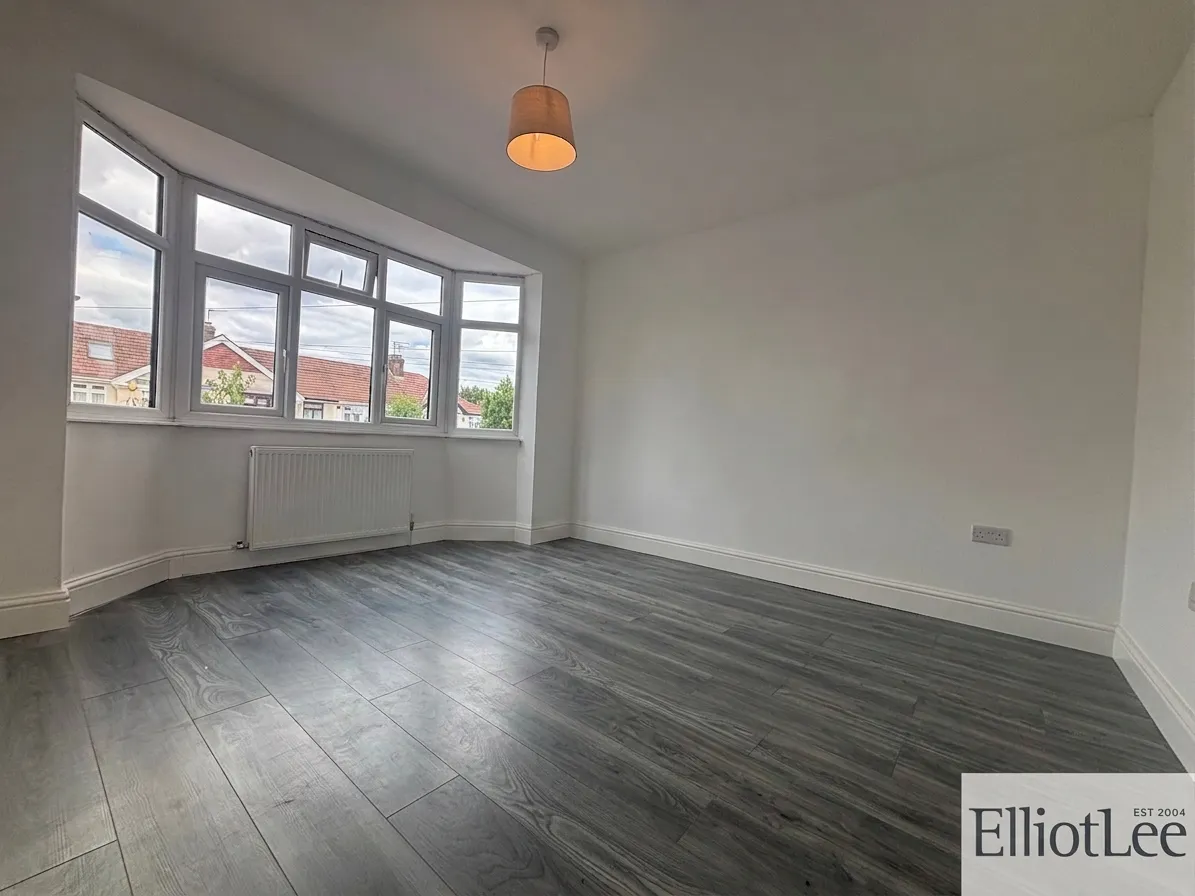 Somerset Road, Southall, UB1, photo 8