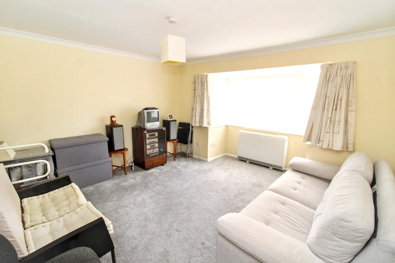 Inkerman Drive, Hazlemere, HP15, photo 3