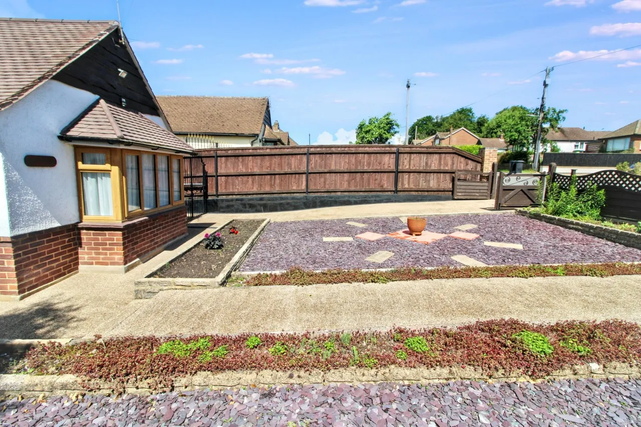 Inkerman Drive, Hazlemere, HP15, photo 22