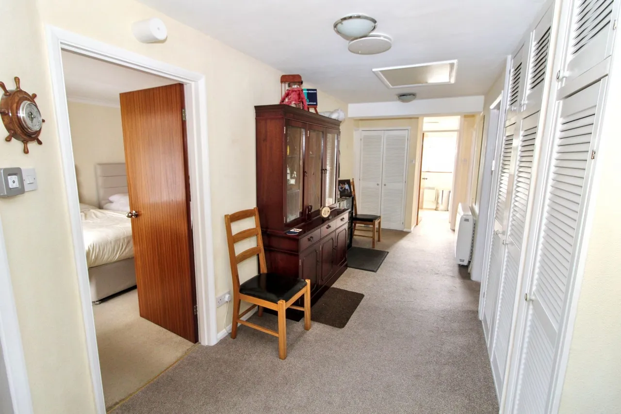Inkerman Drive, Hazlemere, HP15, photo 17