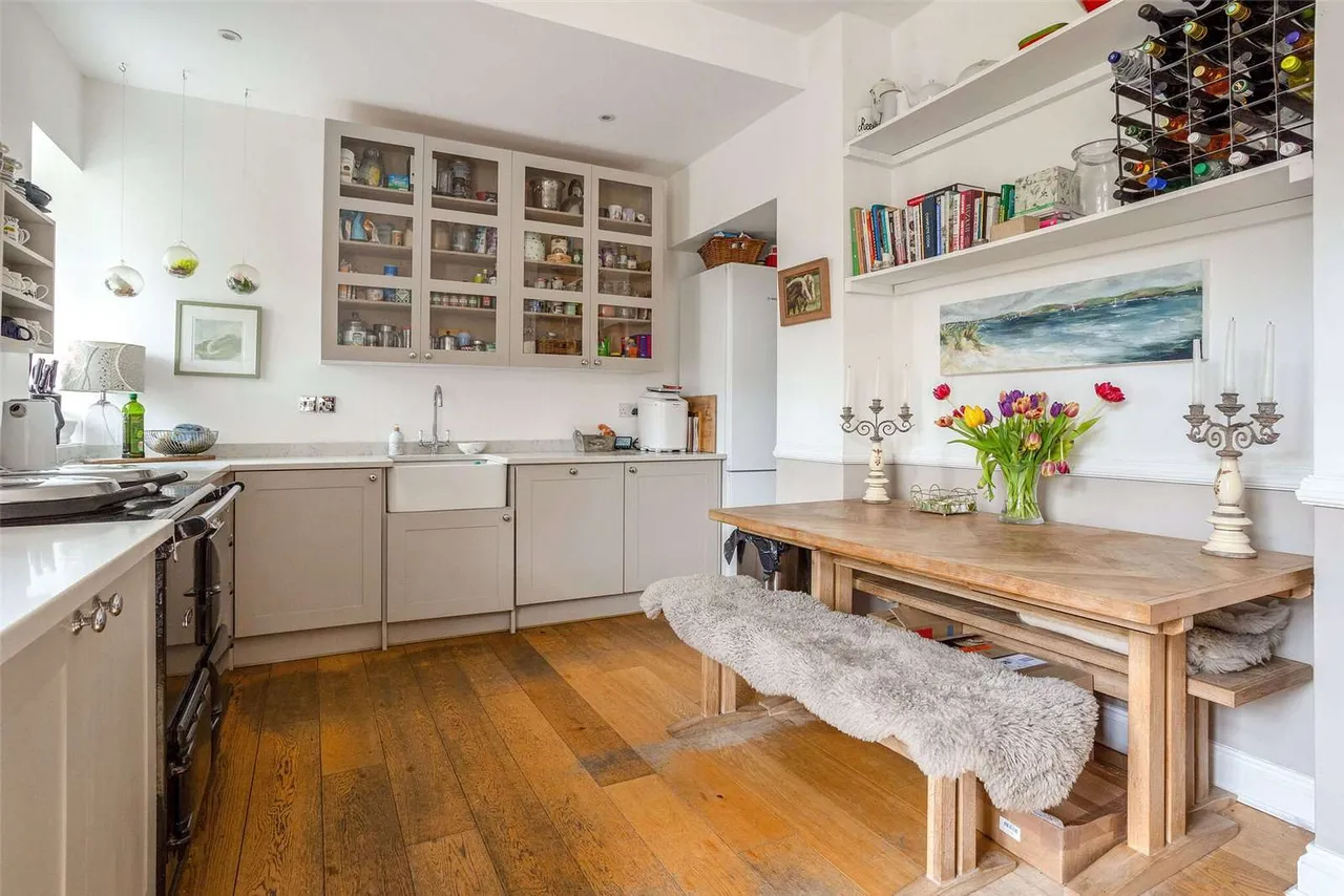 Verdley Place, Fernhurst, GU27, photo 5