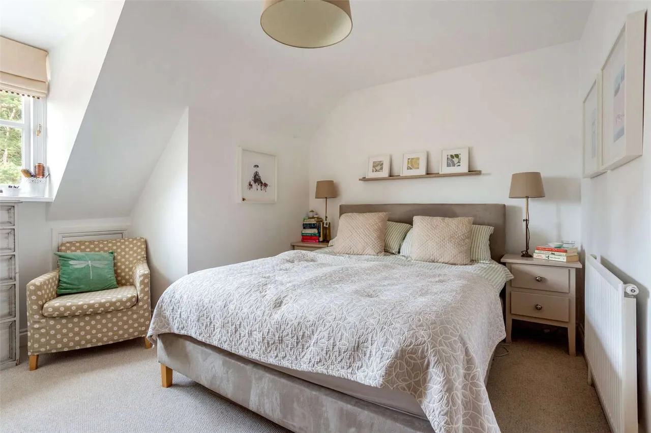 Verdley Place, Fernhurst, GU27, photo 6