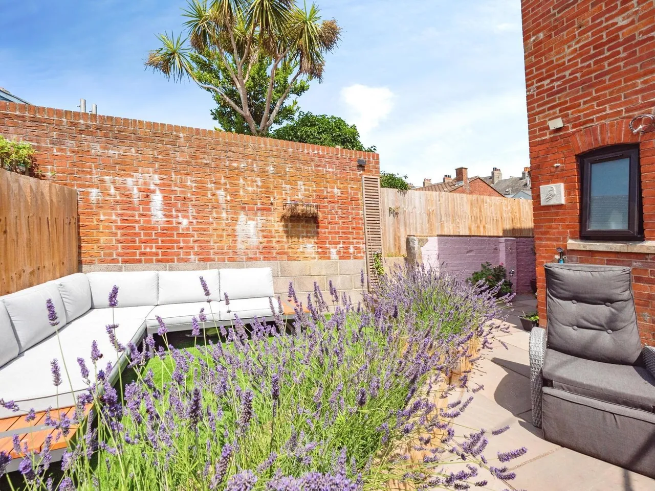 Spring Lane, Weymouth, DT4, photo 15