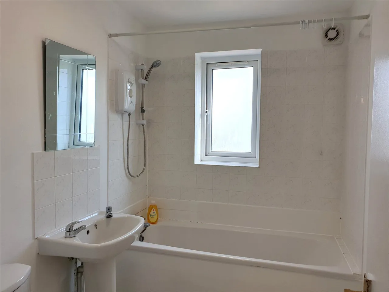Greenslade Road, Barking, IG11, photo 9