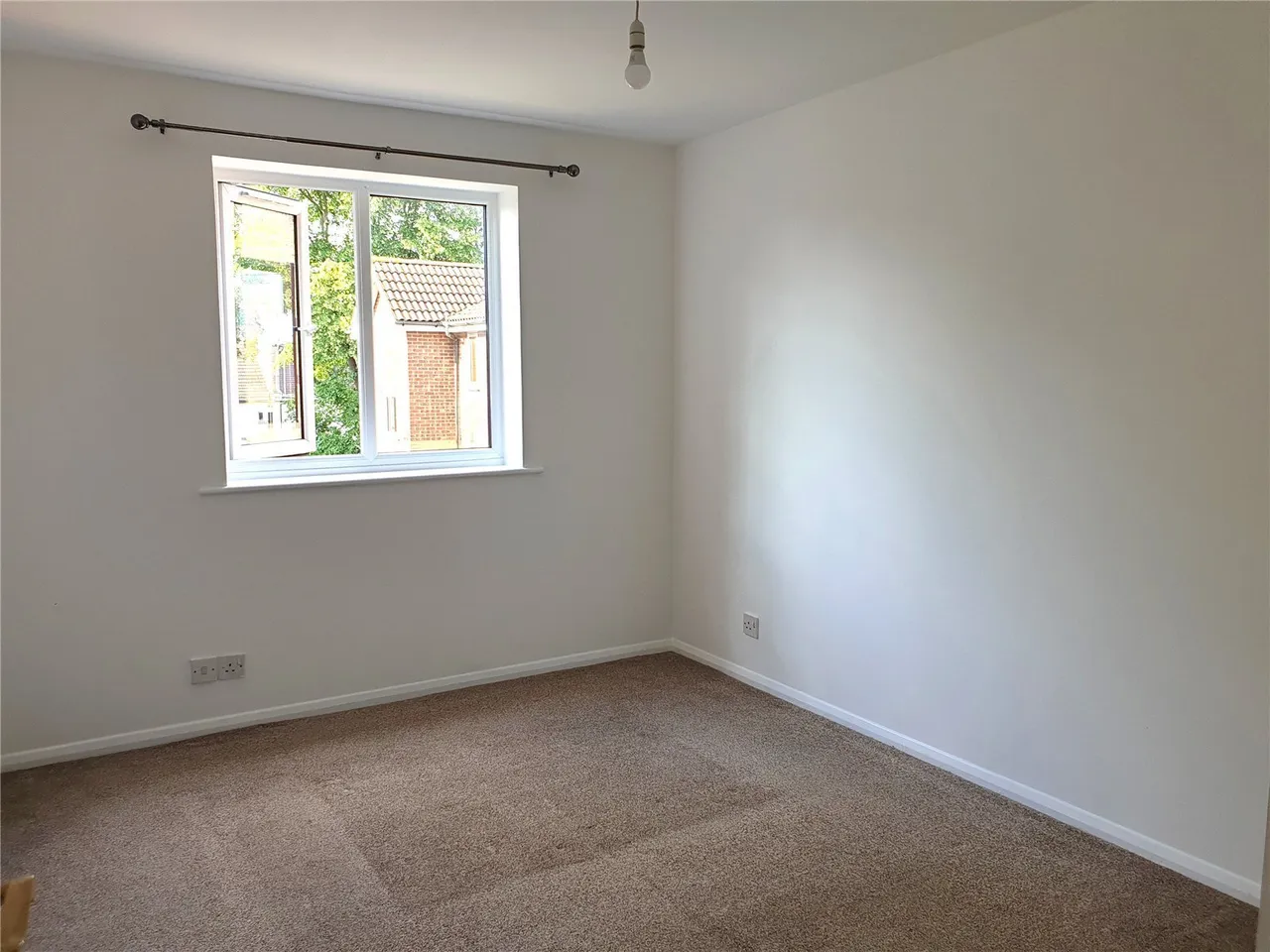 Greenslade Road, Barking, IG11, photo 21