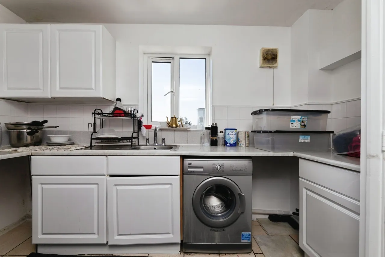 Greenslade Road, Barking, IG11, photo 15
