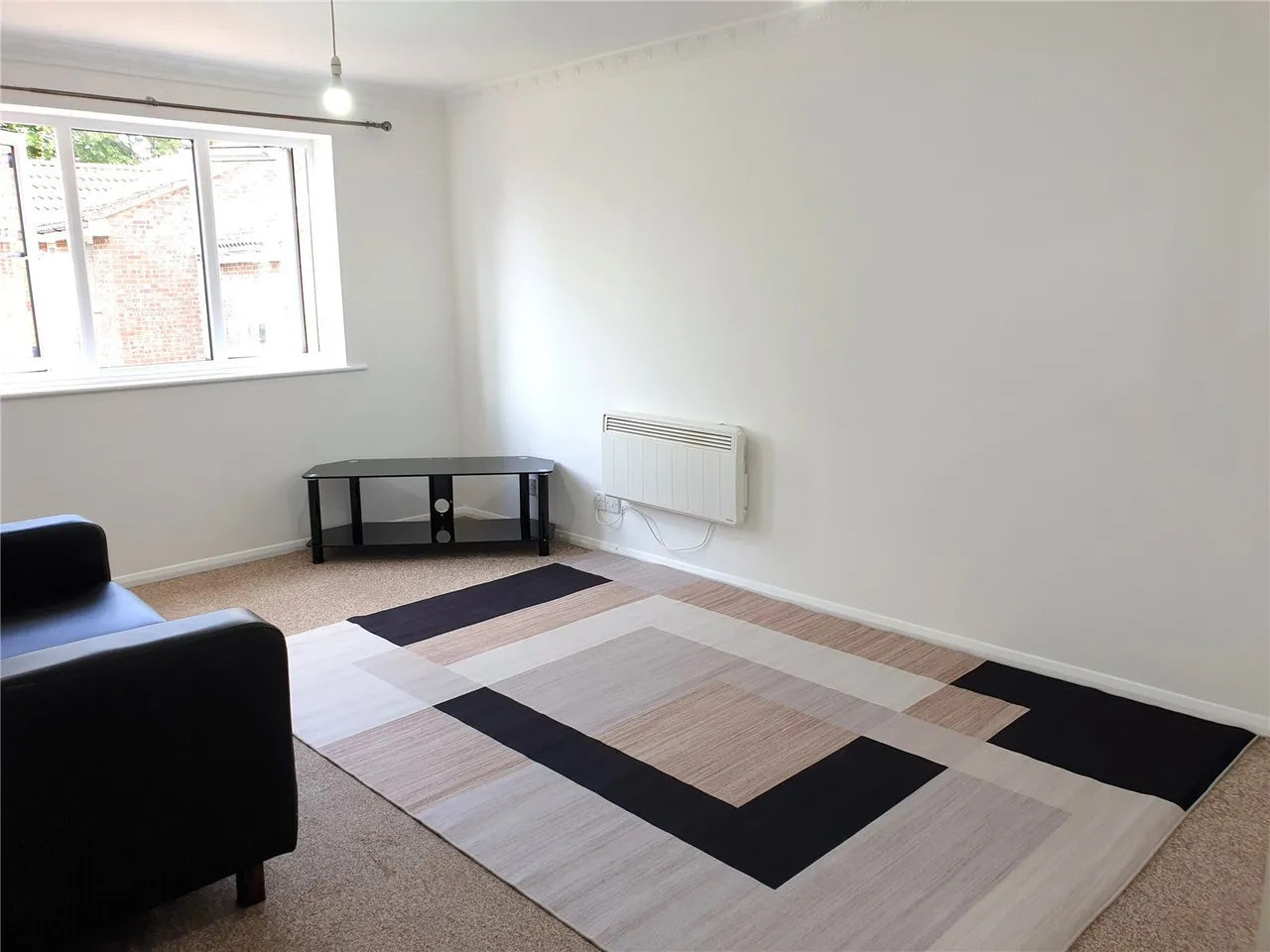 Greenslade Road, Barking, IG11, photo 5