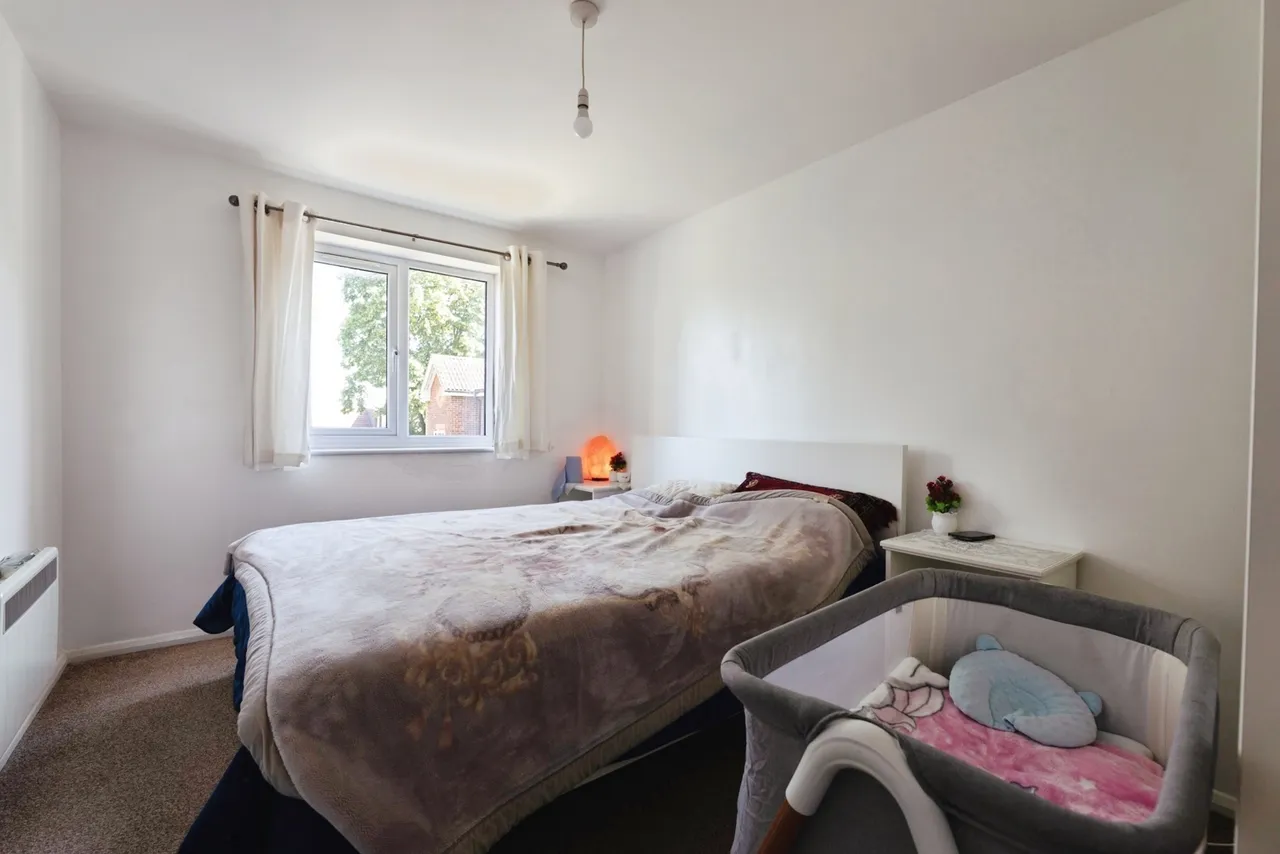 Greenslade Road, Barking, IG11, photo 18