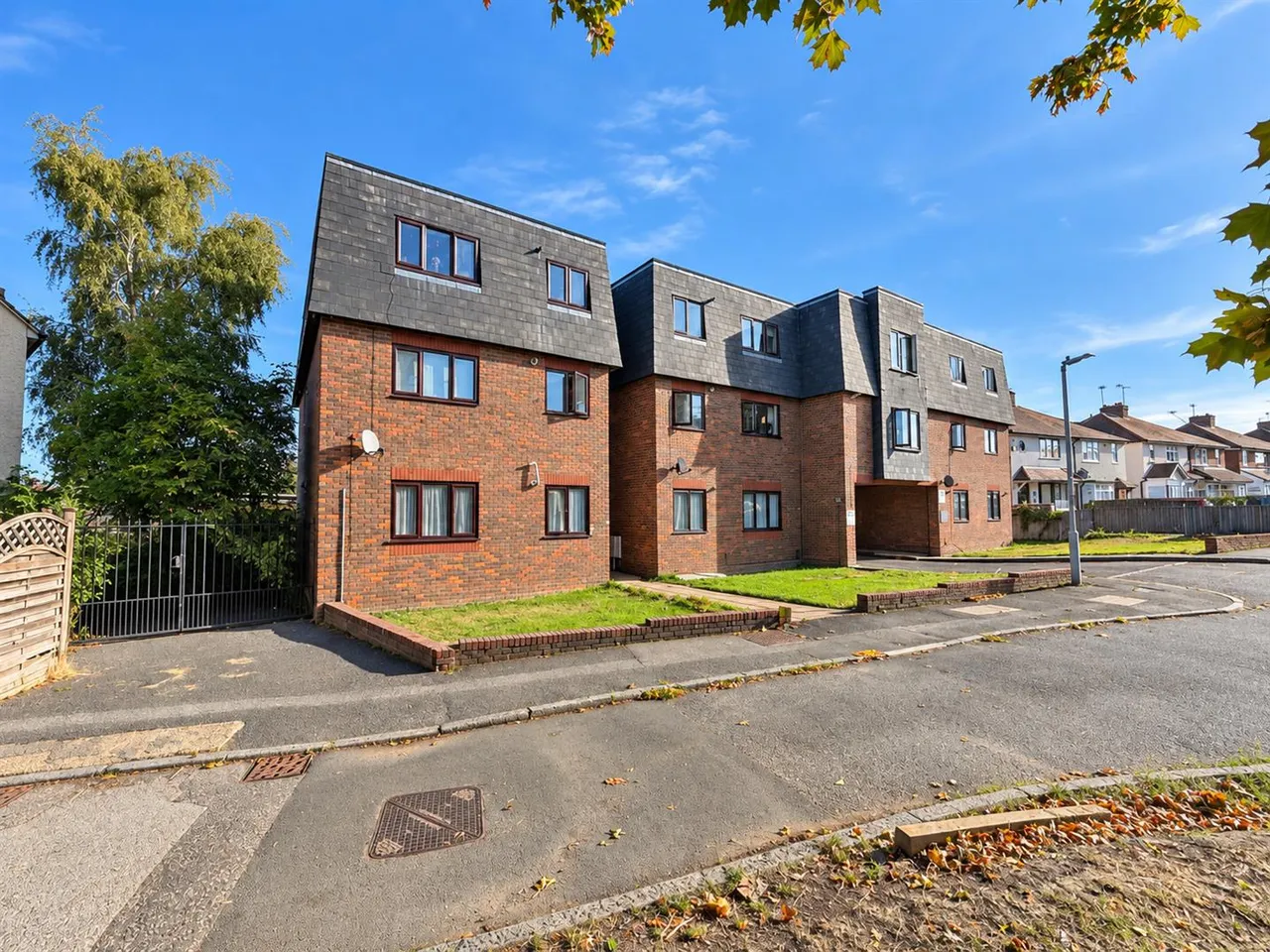 2 bed flat for sale, Sheepcote Road, Windsor, SL4