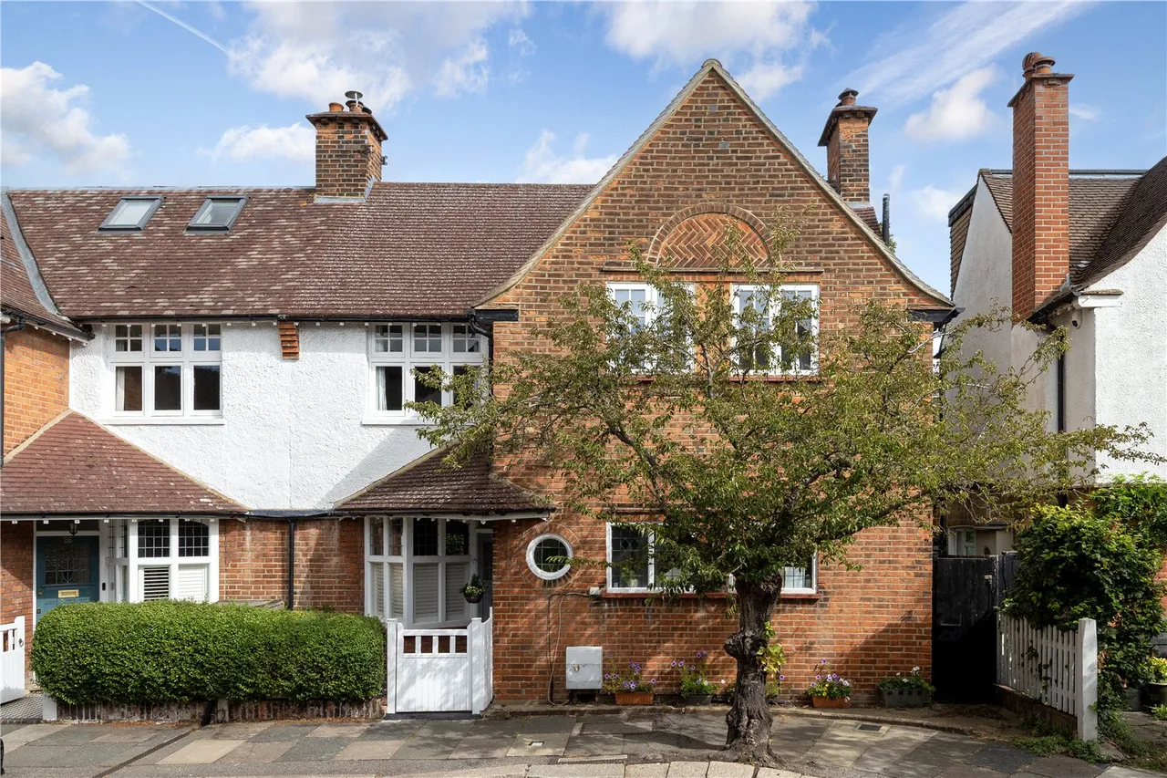 3 bed house for sale, Holmesdale Avenue, East Sheen, SW14