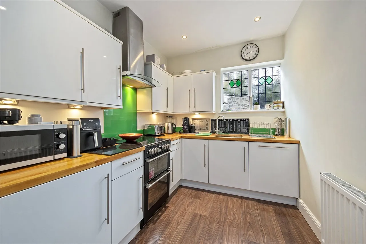 Holmesdale Avenue, East Sheen, SW14, photo 5