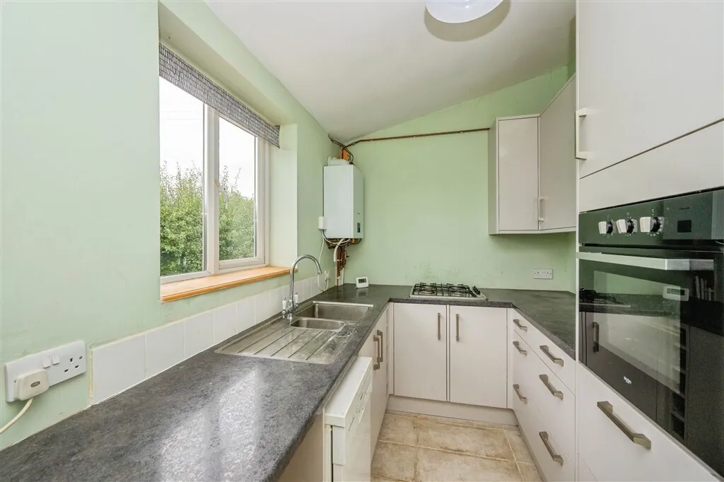 Station Road, Marchington, UTTOXETER, photo 2