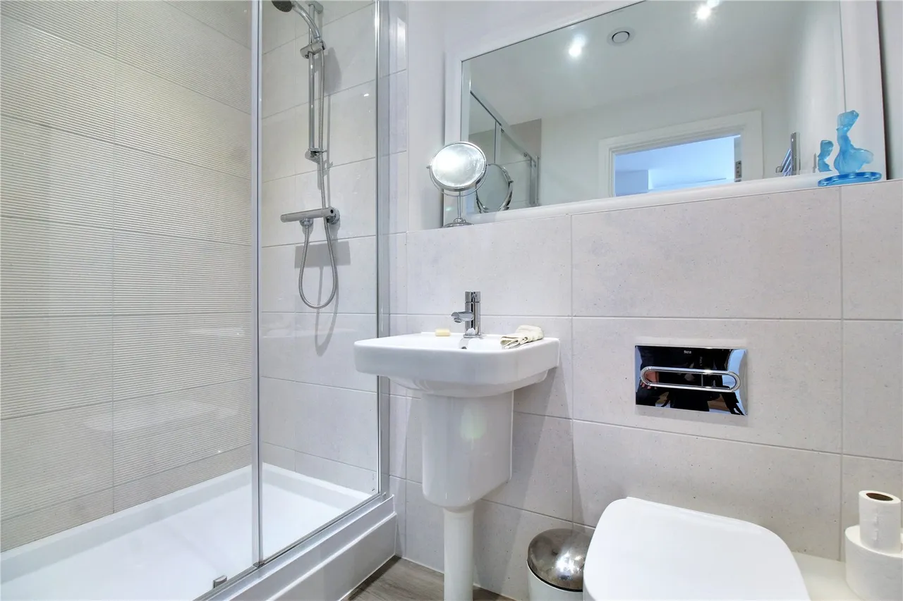 Chawton Court, Station Road, Hook, Hampshire, RG27 9QR, photo 10