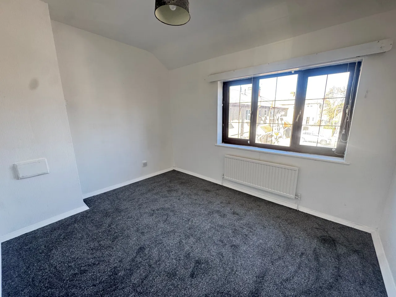 Powell Place, Bilston, WV14, photo 4