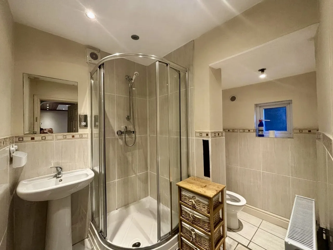 Amesbury Road, B13, photo 5