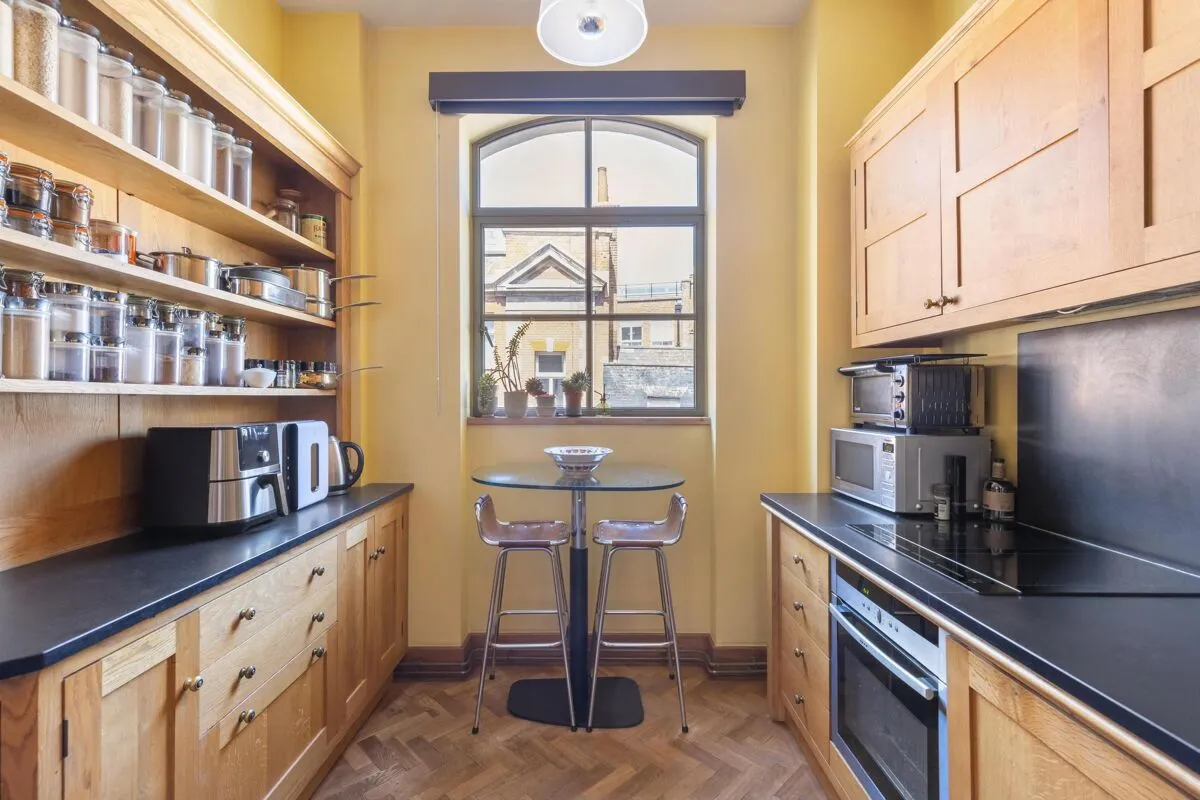 Rathbone Street, London, W1T, photo 4