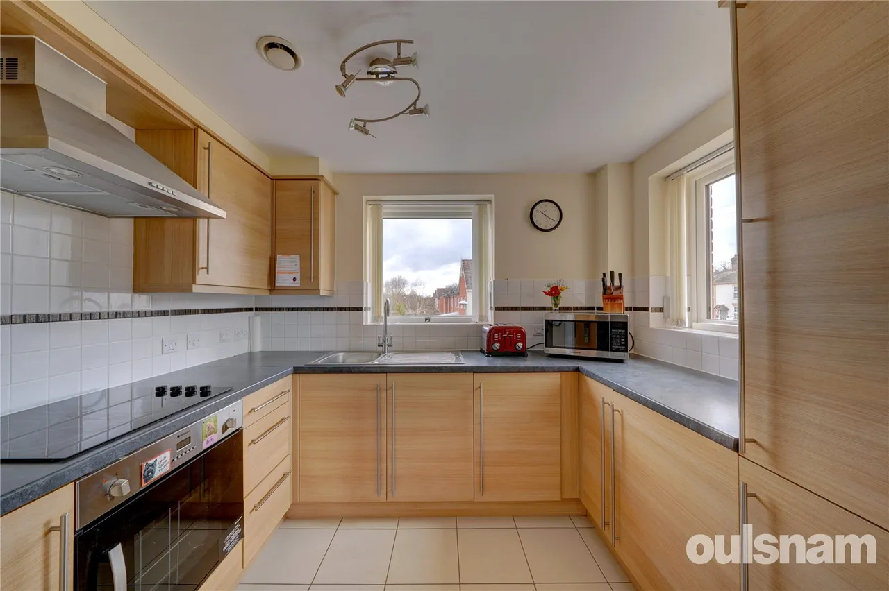 Hanbury Road, Droitwich, Worcestershire, WR9 8GD, photo 5