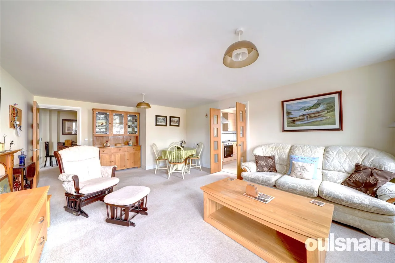 Hanbury Road, Droitwich, Worcestershire, WR9 8GD, photo 2