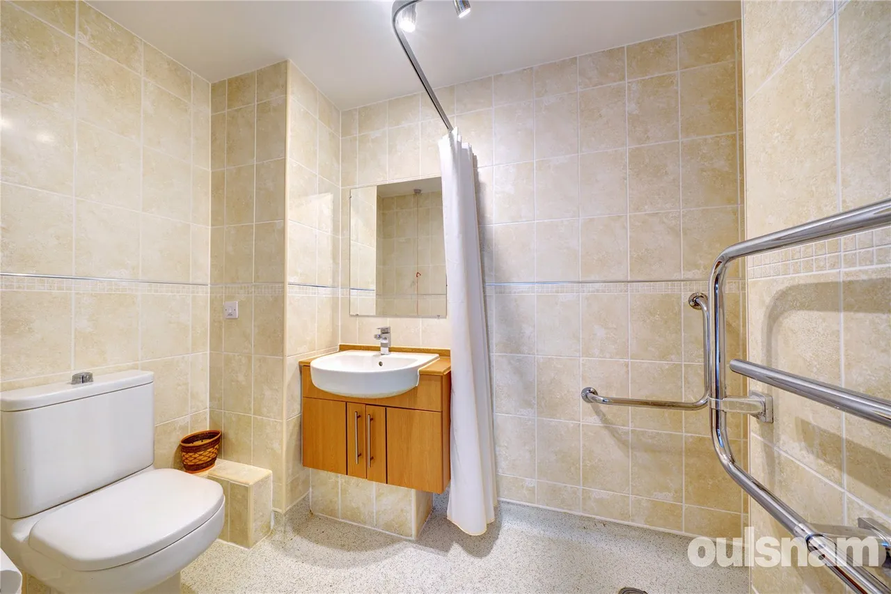 Hanbury Road, Droitwich, Worcestershire, WR9 8GD, photo 8