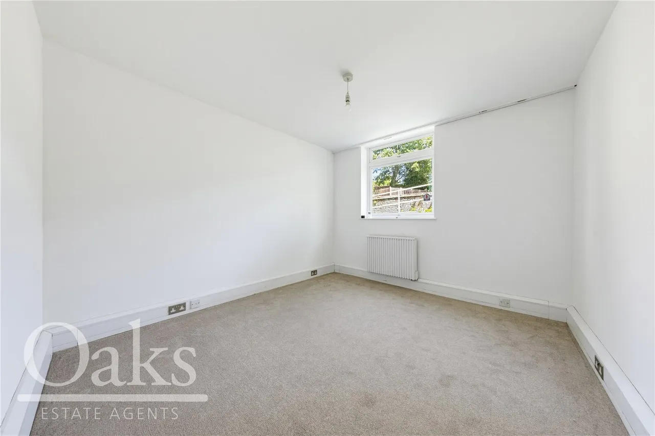 Averil Grove, Streatham, SW16, photo 5