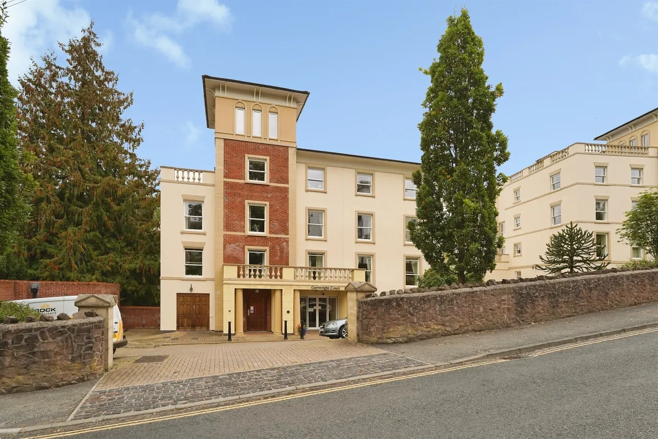 Victoria Road, Malvern, WR14, photo 12