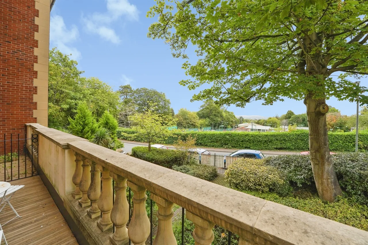 Victoria Road, Malvern, WR14, photo 21