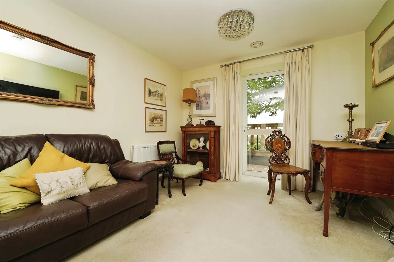 Victoria Road, Malvern, WR14, photo 14