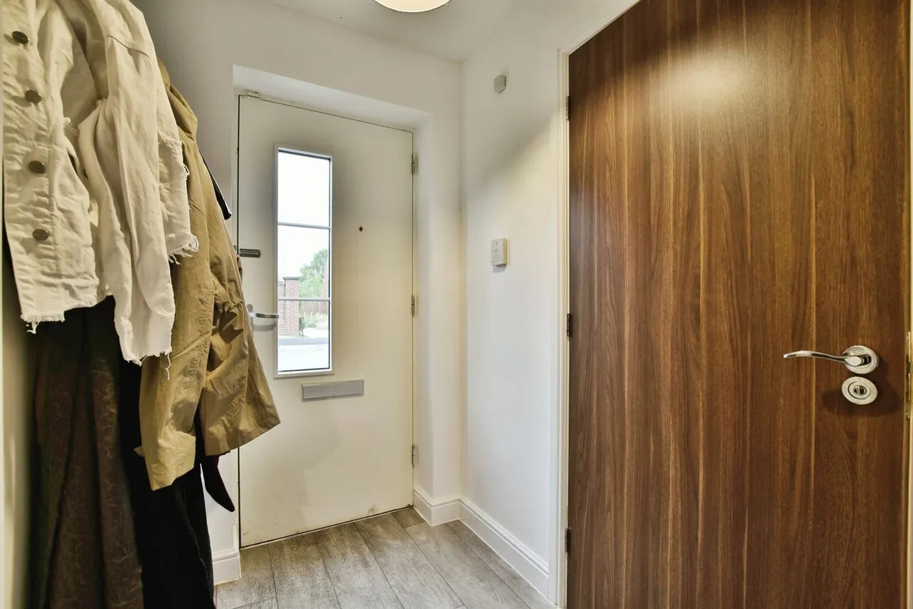 Baskerville Road, Altrincham, WA14, photo 19