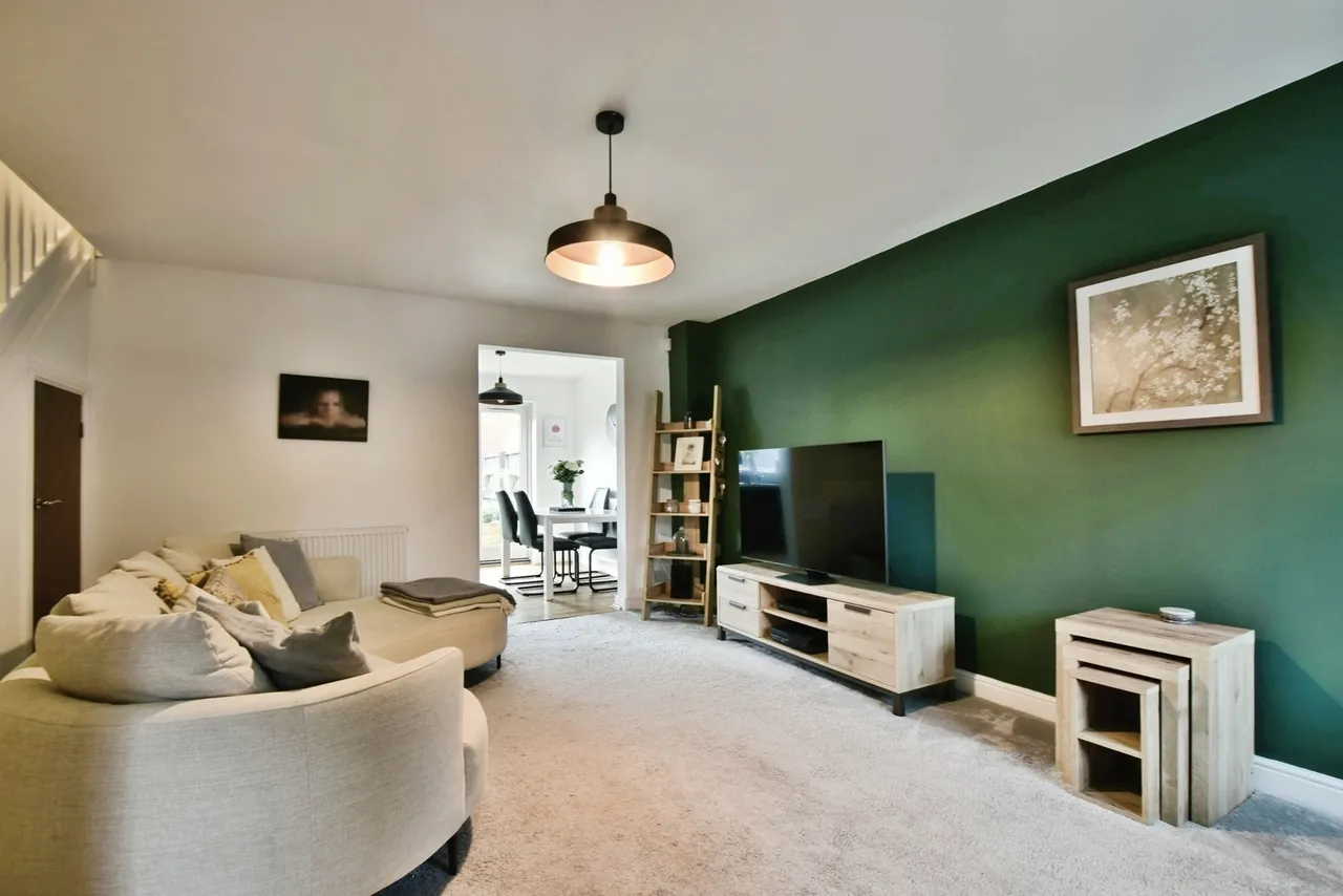 Baskerville Road, Altrincham, WA14, photo 17