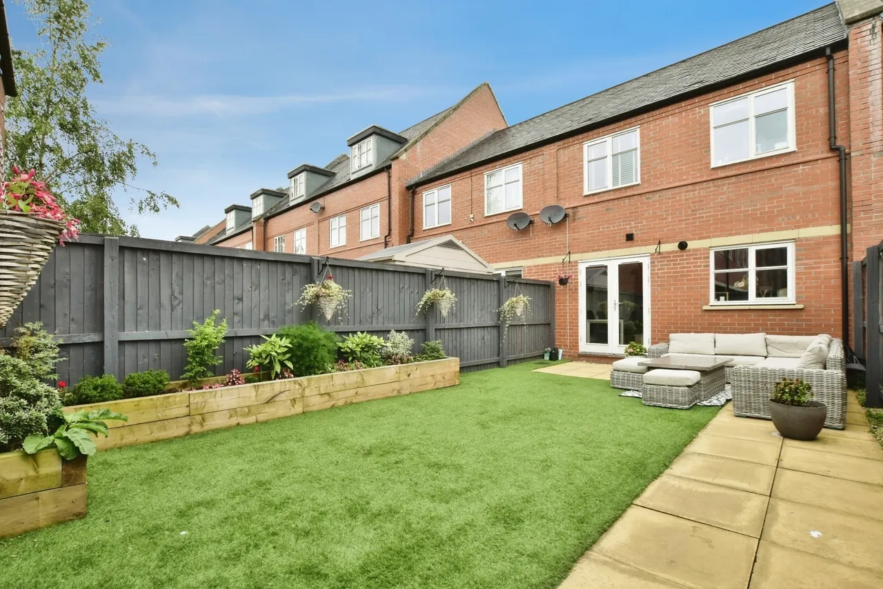 Baskerville Road, Altrincham, WA14, photo 14