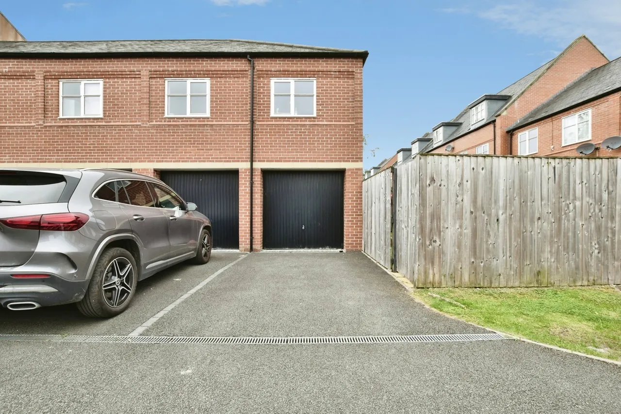 Baskerville Road, Altrincham, WA14, photo 9
