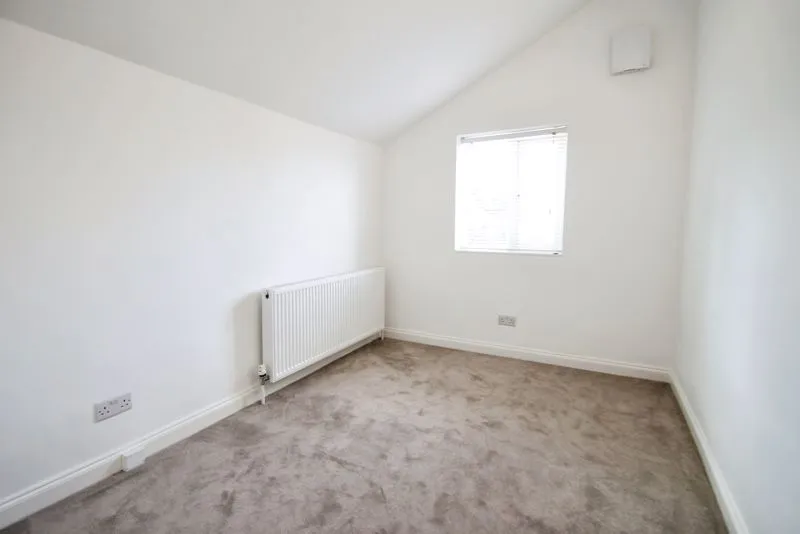 Tachbrook Road, Uxbridge, photo 6